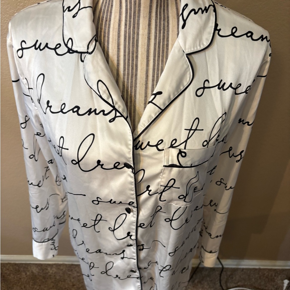 Victoria's Secret Nightgown Small White Satin Long Pajama Shirt Black Script - Picture 2 of 13